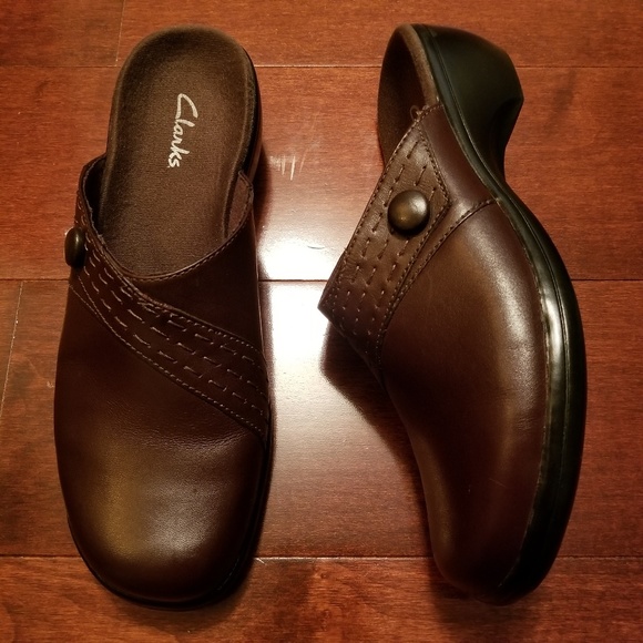 Clarks Shoes - Clark's Women's Mules Size 7
